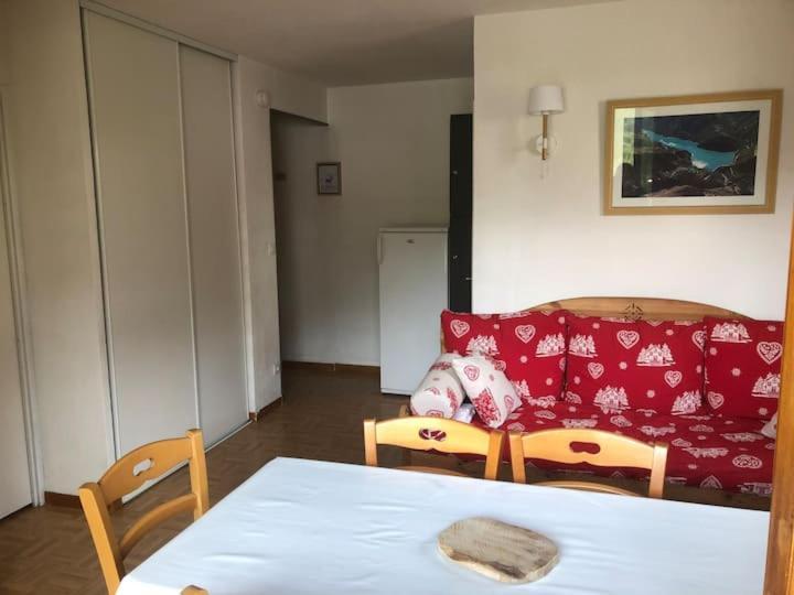 Le Pied Des Pistes Apartment Puy-Saint-Vincent Bagian luar foto